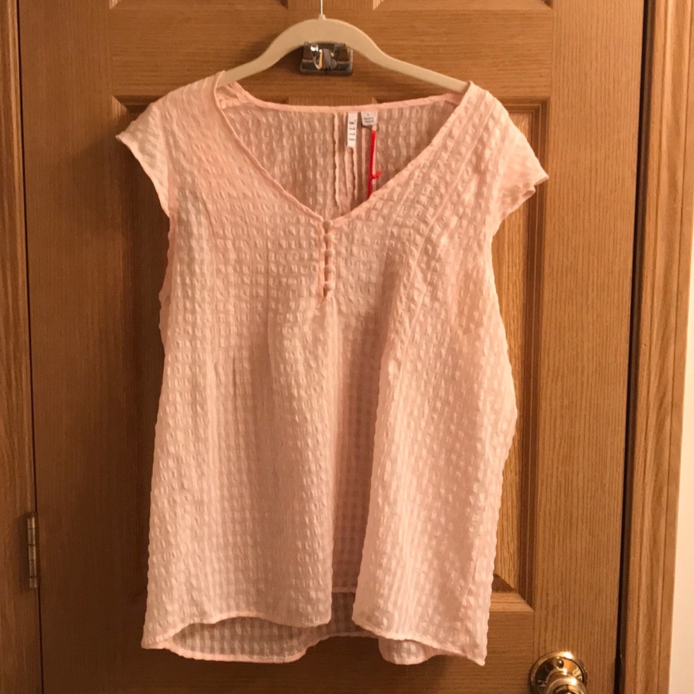 Elle short sleeve blouse